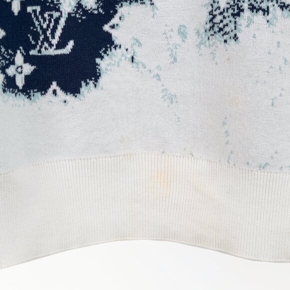 Louis Vuitton Indigo & White Monogram Bandana Crewneck Sweater - Picture 7 of 15